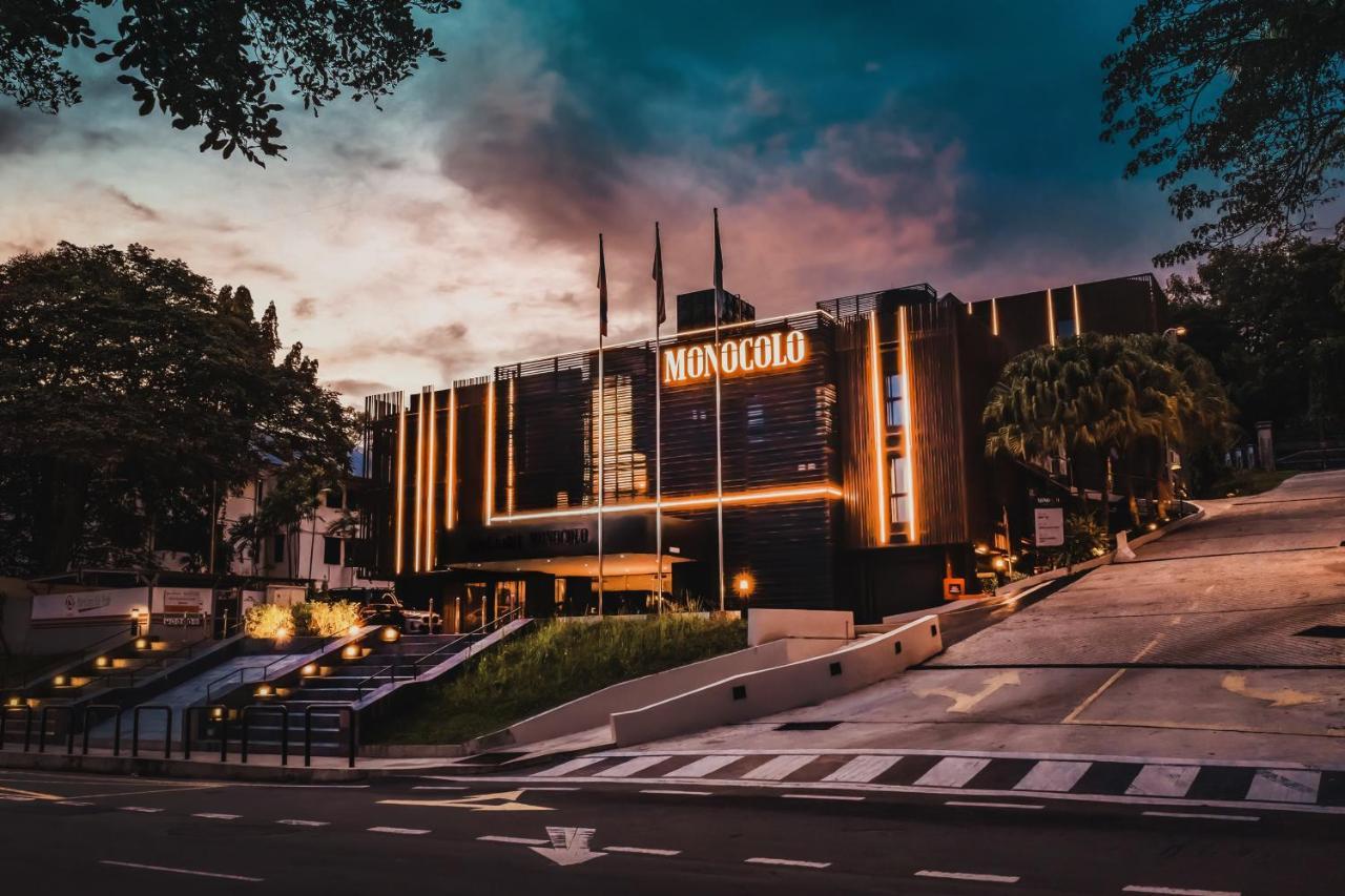 Monocolo Boutique Hotel Kota Kinabalu Esterno foto